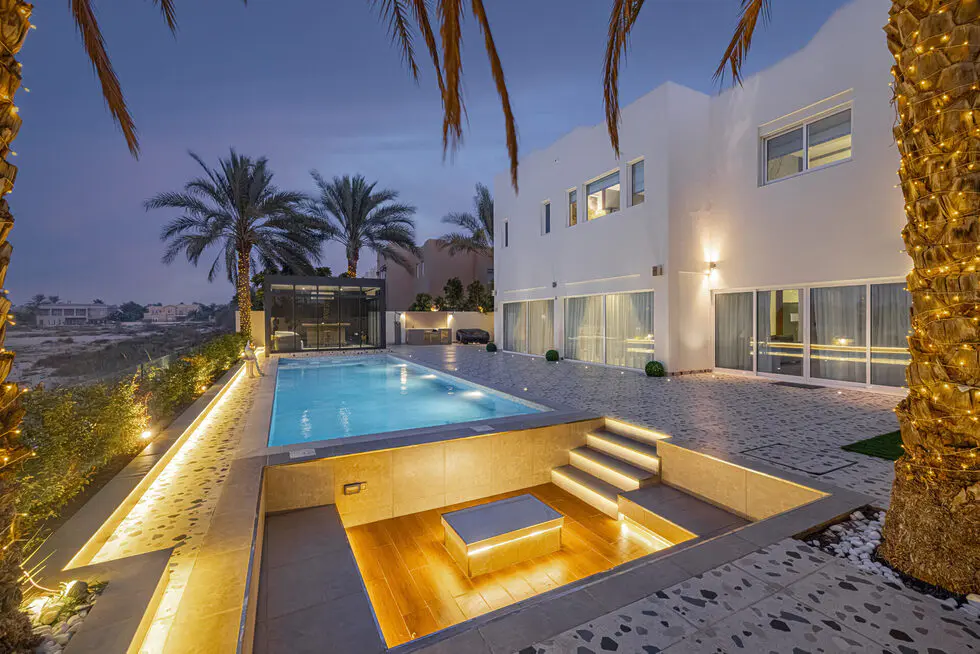 The Crucial Role of Outdoor Lighting in Enhancing Dubai Landscapes by Living Acre