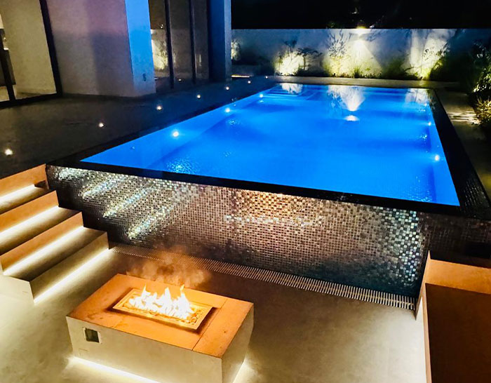 Luxury swimming pool design by top contractors in Dubai