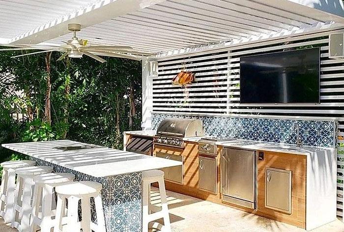 Barbecue and Bar Counters