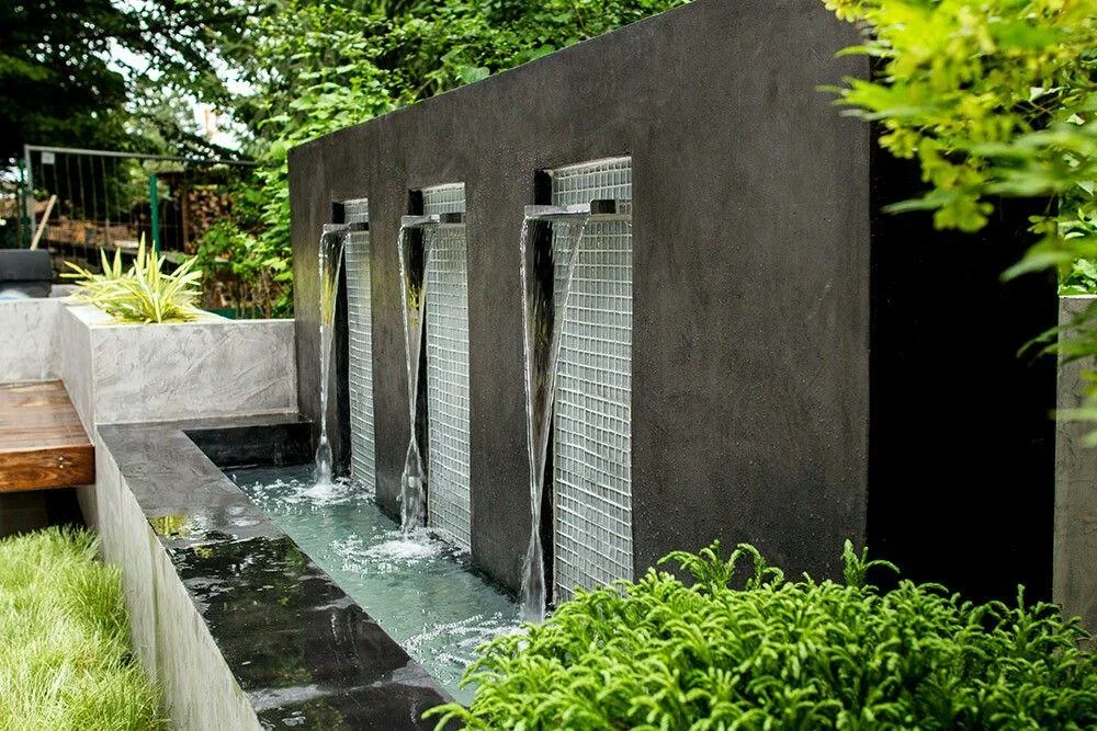 Modern water features Dubai